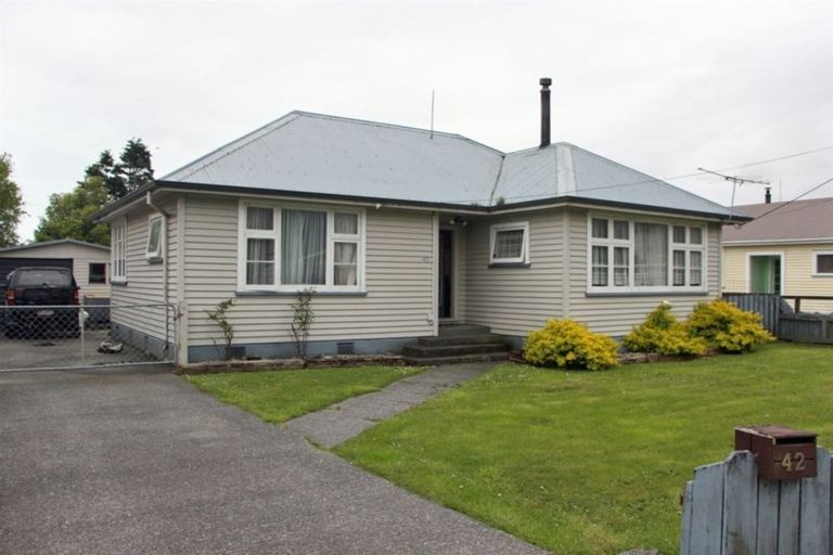 Photo of property in 42 Richmond Street, Cobden, Greymouth, 7802