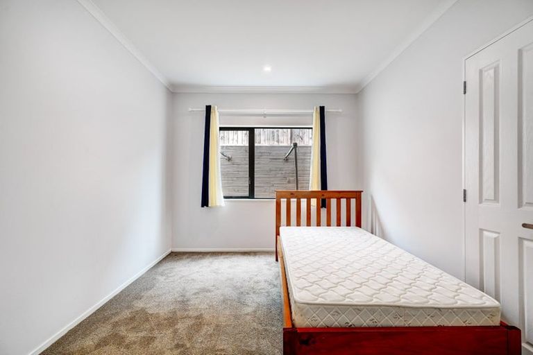 Photo of property in 31 Shibata Rise, Ranui, Auckland, 0612
