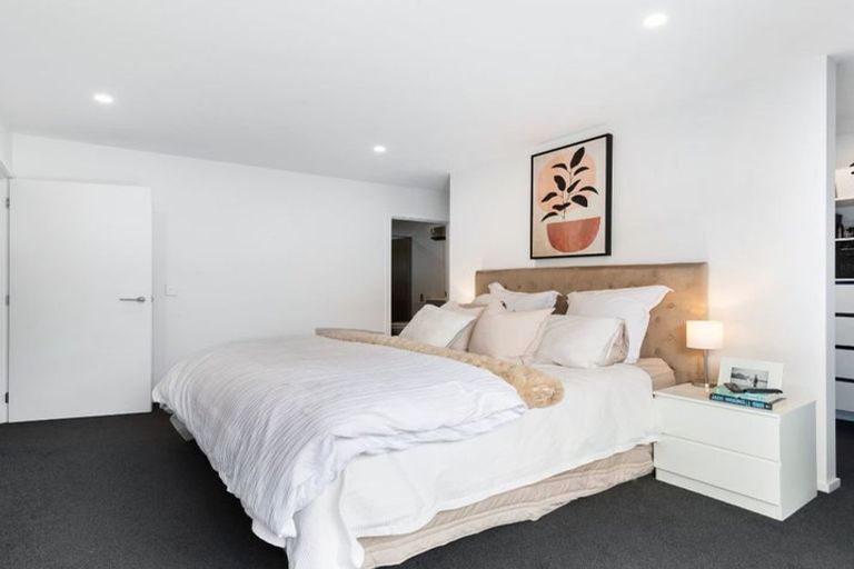 Photo of property in 15 Leicester Street, Jacks Point, 9371