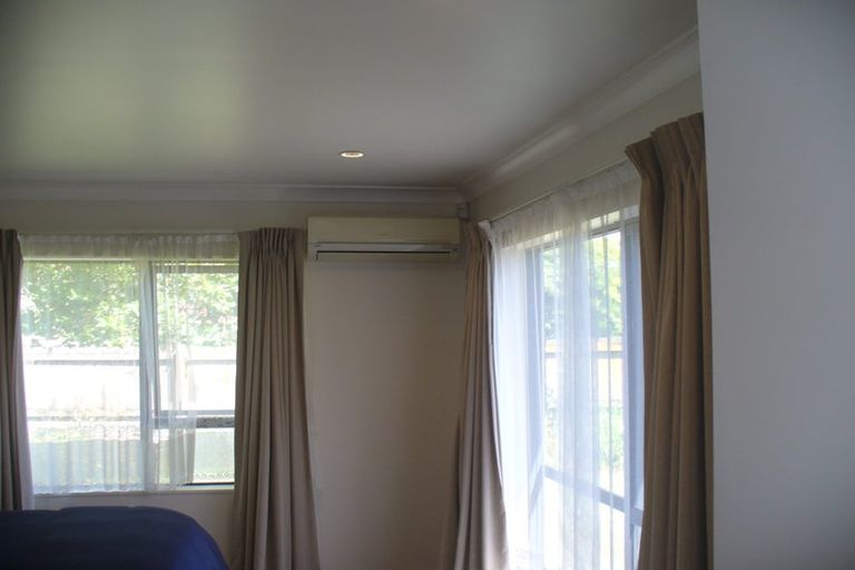 Photo of property in 14 Caltra Place, East Tamaki, Auckland, 2016