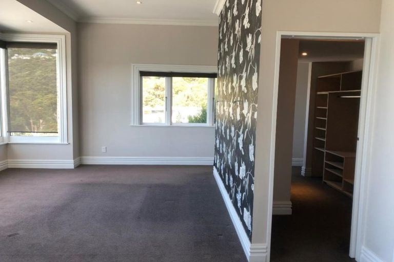 Photo of property in 5 Moeller Street, Mount Victoria, Wellington, 6011