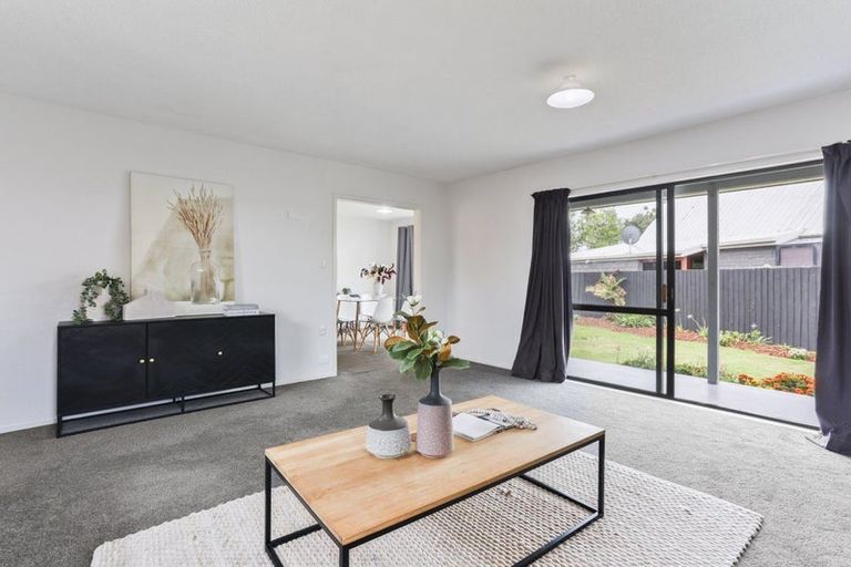 Photo of property in 29 Sefton Street, Belfast, Christchurch, 8051