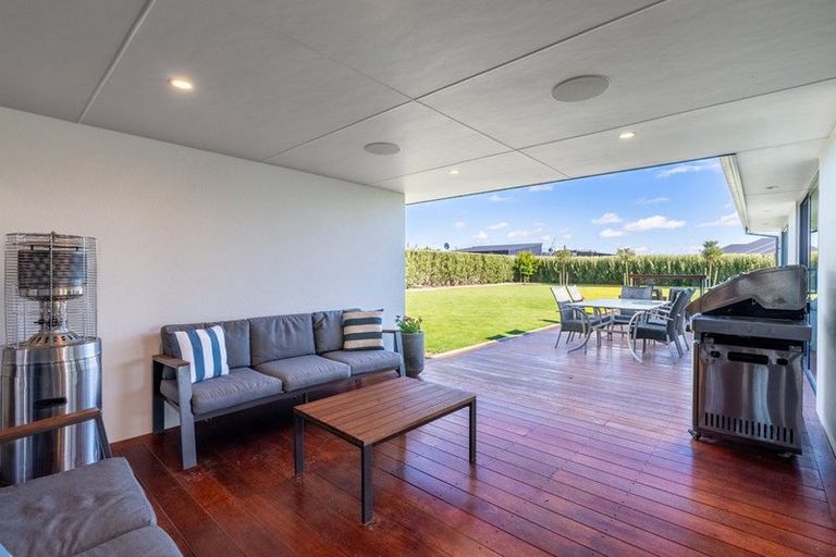 Photo of property in 130 Silver Peaks Drive, West Melton, 7618