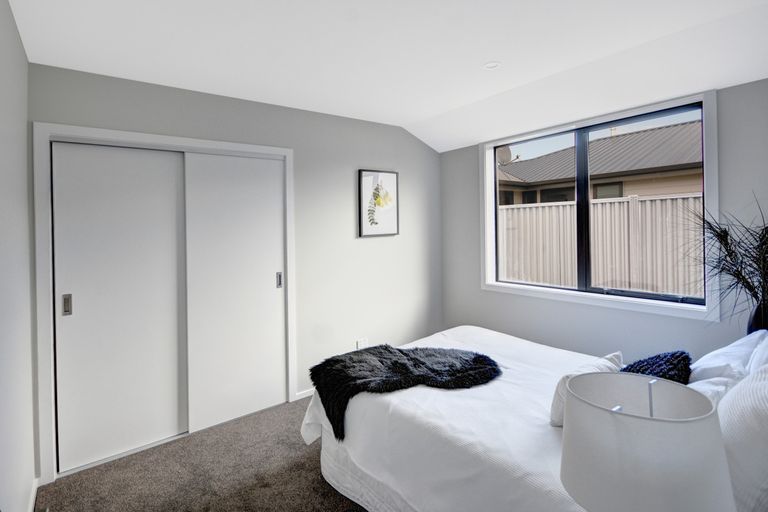 Photo of property in 32 Owhiro Avenue, Mosgiel, 9024