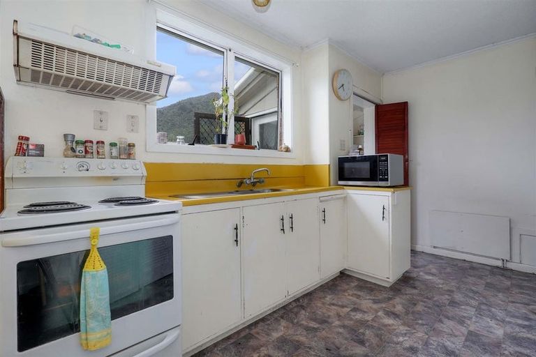 Photo of property in 13 Carlton Street, Te Aroha, 3320