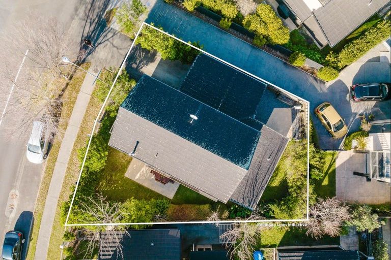 Photo of property in 42 Waterstone Avenue, Paraparaumu, 5032