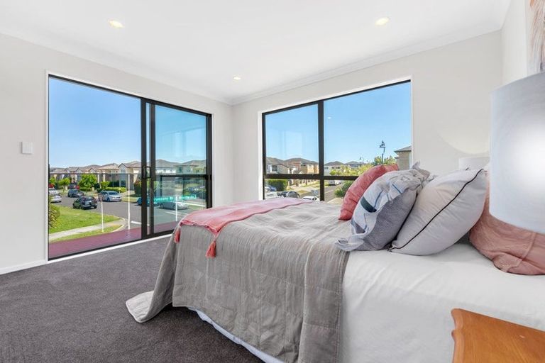 Photo of property in 20 Hughs Way, Flat Bush, 2019