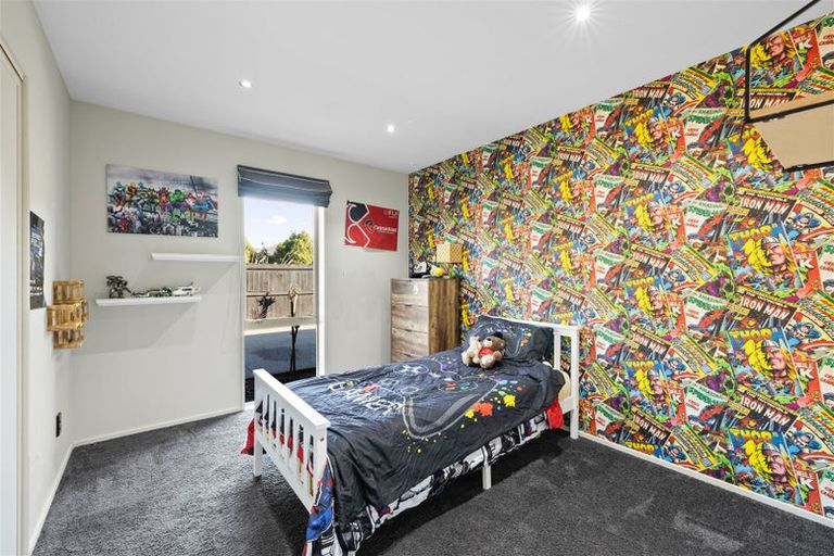 Photo of property in 11 Vasari Grange, Rolleston, 7614