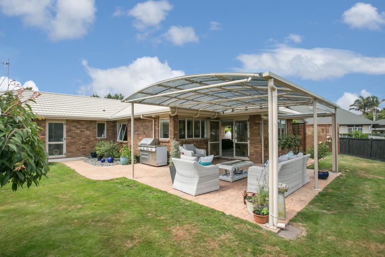 Photo of property in 8 Cedar Way, Morrinsville, 3300