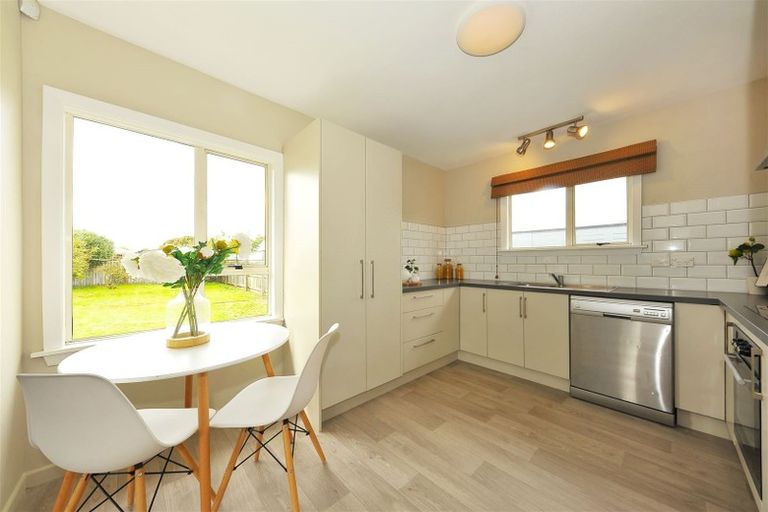 Photo of property in 30 Willryan Avenue, New Brighton, Christchurch, 8083