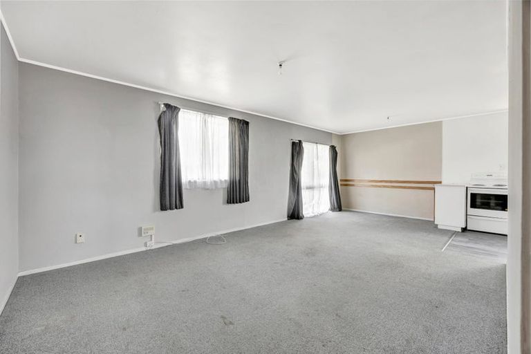 Photo of property in 39 Odlin Crescent, Nawton, Hamilton, 3200