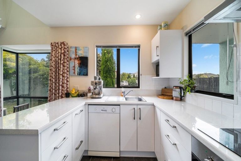 Photo of property in 1/66 Broadhaven Avenue, Parklands, Christchurch, 8083