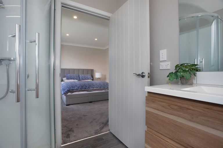 Photo of property in 6 George Street, Bulls, 4818