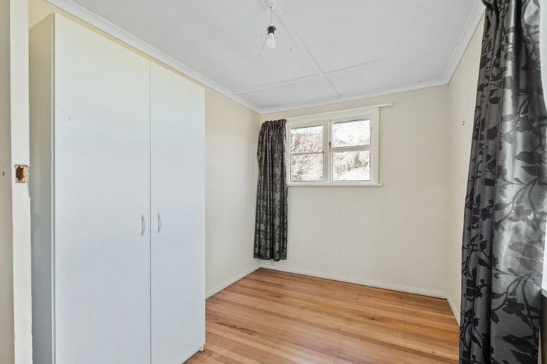 Photo of property in 15 Tekoa Street, Waiau, 7332