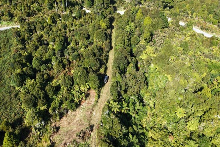 Photo of property in 37 South Terrace Road, Karamea, 7893