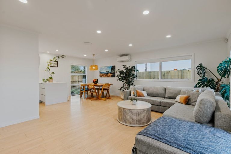 Photo of property in 85 Gravatt Road, Papamoa Beach, Papamoa, 3118