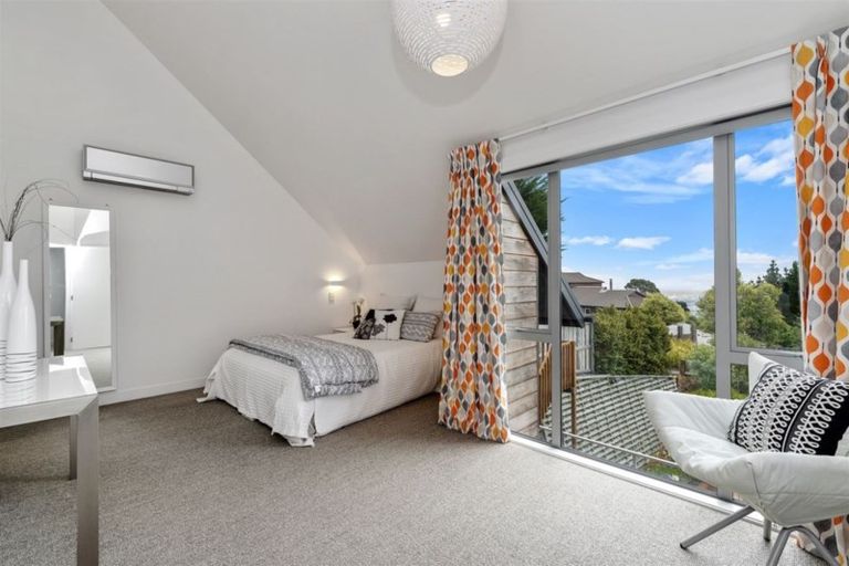 Photo of property in 9 Takahe Drive, Cashmere, Christchurch, 8022