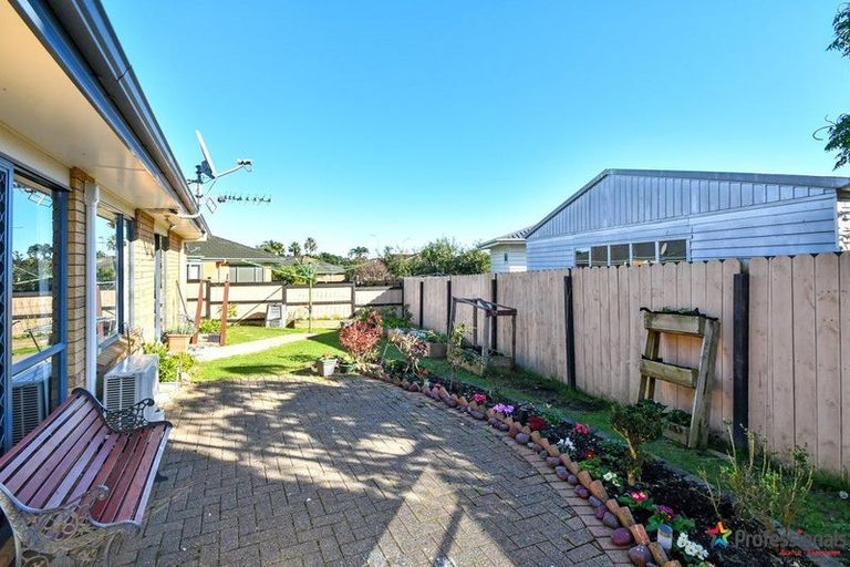 Photo of property in 283 Mahia Road, Weymouth, Auckland, 2103