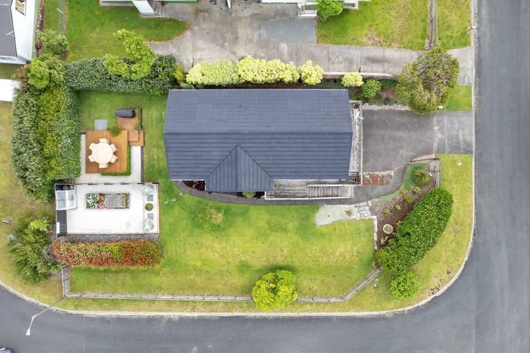 Photo of property in 26 Manaia View Road, One Tree Point, 0118