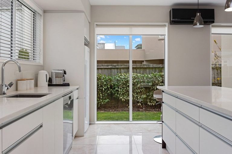 Photo of property in 7 Cheltenham Street, Merivale, Christchurch, 8014