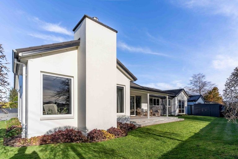 Photo of property in 78 Great North Road, Winton, 9720