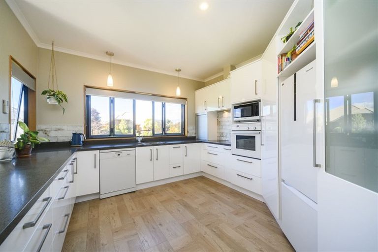 Photo of property in 29 Clearview Drive, Milson, Palmerston North, 4414