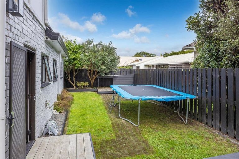 Photo of property in 66 Chedworth Avenue, Chedworth, Hamilton, 3210