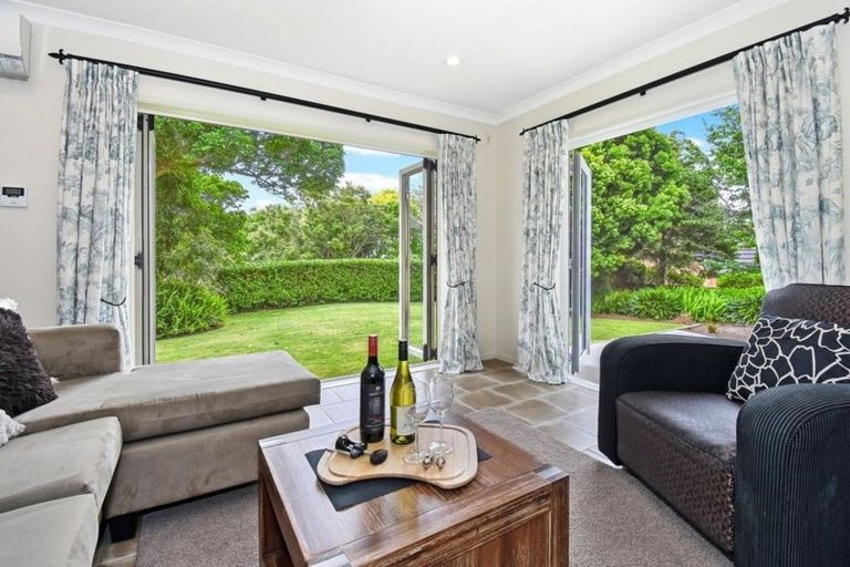 Photo of property in 17 Campbell Street, Waiuku, 2123