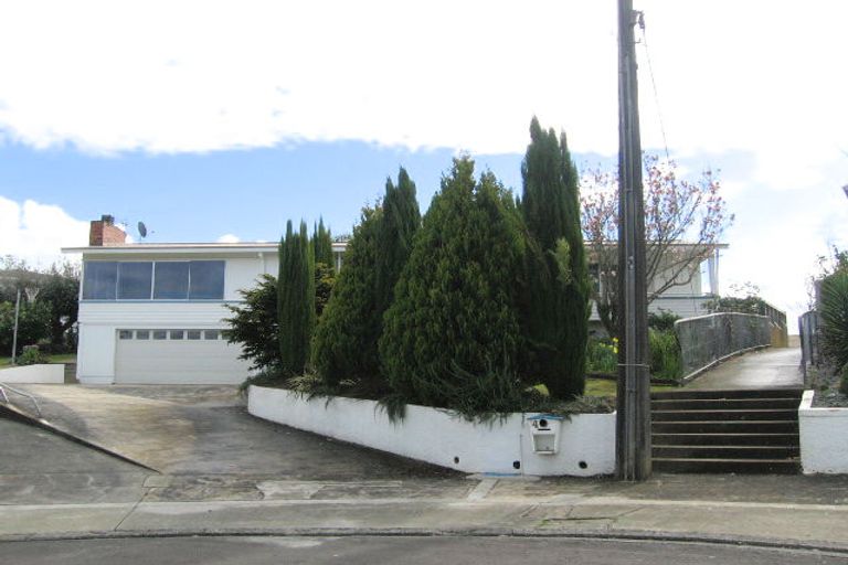 Photo of property in 4 Cowley Place, Te Kamo, Whangarei, 0112