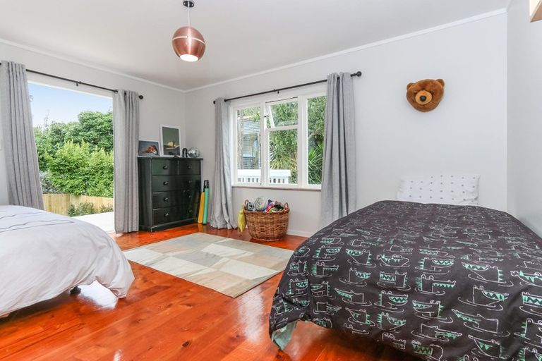 Photo of property in 23 Dickens Street, Grey Lynn, Auckland, 1021