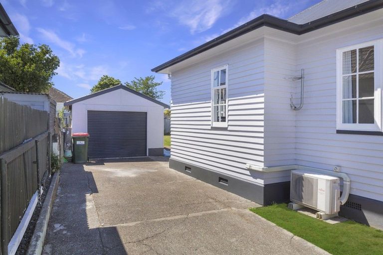 Photo of property in 17 Claudius Street, Dannevirke, 4930