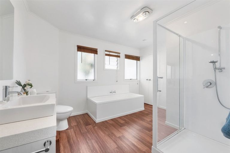 Photo of property in 65 Sandstone Road, Whitford, Manurewa, 2576