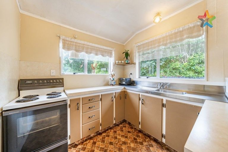 Photo of property in 1/265 Stokes Valley Road, Stokes Valley, Lower Hutt, 5019