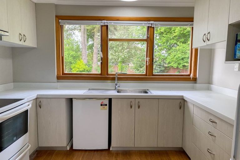 Photo of property in 5 Nyton Place, Bryndwr, Christchurch, 8053