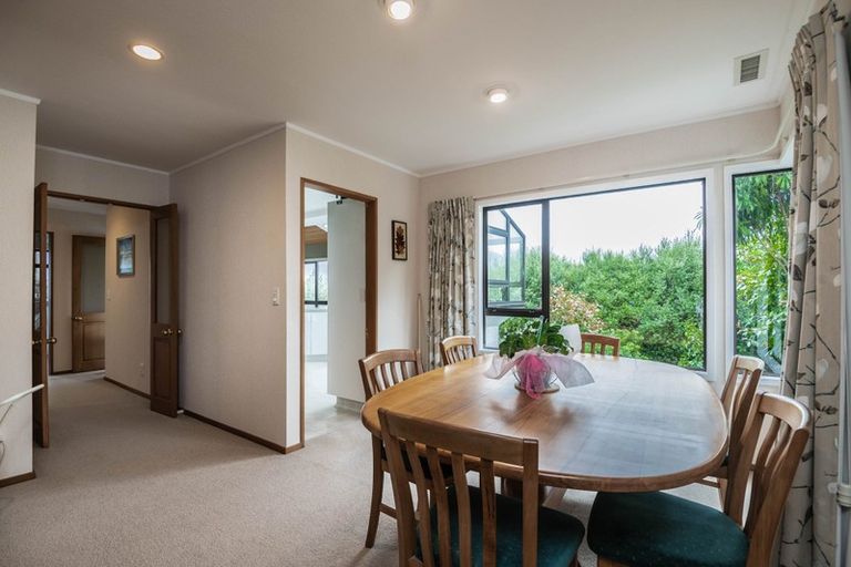 Photo of property in 11 Montrose Grove, Churton Park, Wellington, 6037