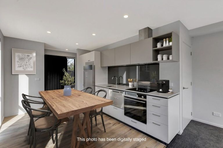 Photo of property in 7/9 Grove Road, Addington, Christchurch, 8024