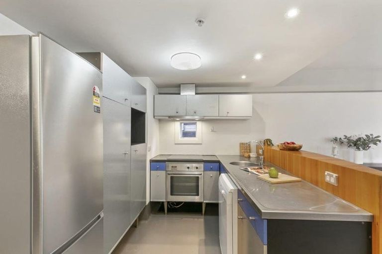Photo of property in St Pauls Apartments, 73/43 Mulgrave Street, Thorndon, Wellington, 6011