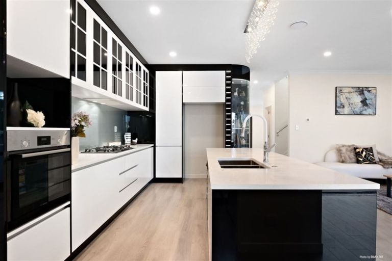 Photo of property in 20 Puoro Street, Flat Bush, Auckland, 2019