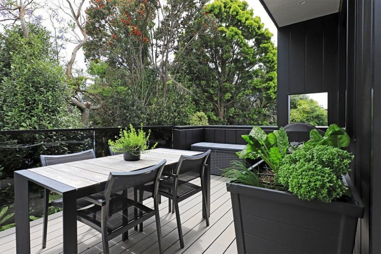 Photo of property in 7a Meeanee Quay, Westshore, Napier, 4110