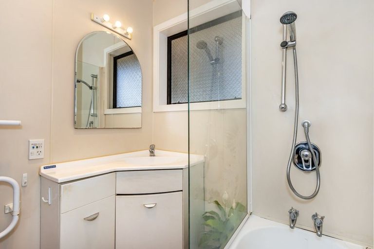 Photo of property in 37 Staffa Street, Woolston, Christchurch, 8062