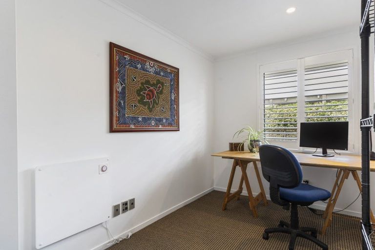Photo of property in 24 Sunset Drive, Pukekohe, 2120