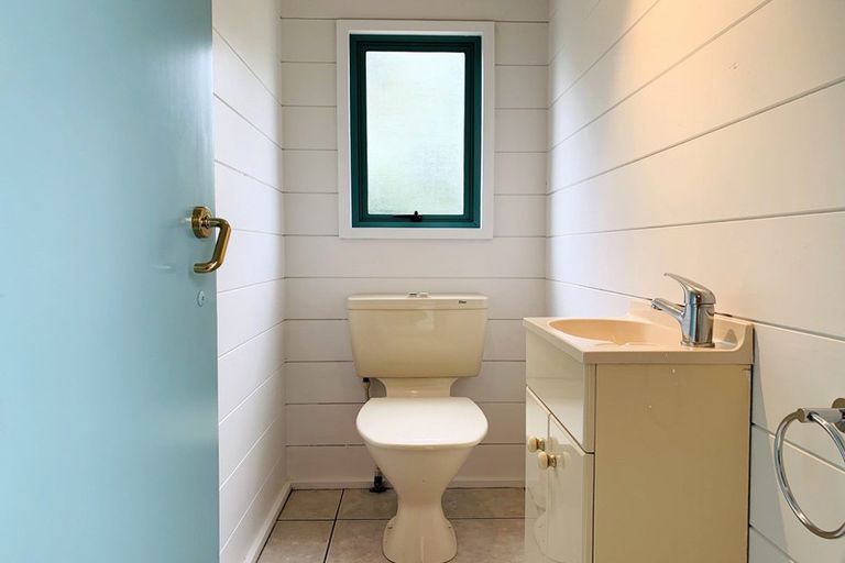 Photo of property in 402 Suffolk Road, Stoke, Nelson, 7011