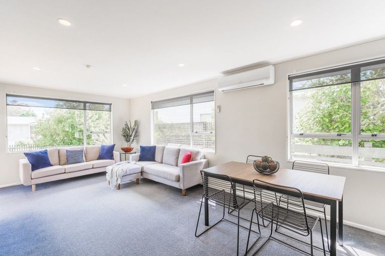 Photo of property in 5 Sharda Grove, Paraparaumu Beach, Paraparaumu, 5032