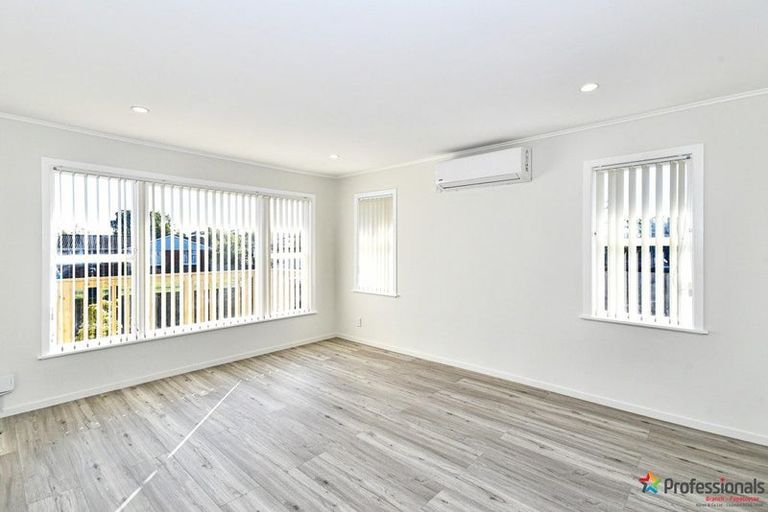Photo of property in 22 Lyncroft Street, Mangere East, Auckland, 2024