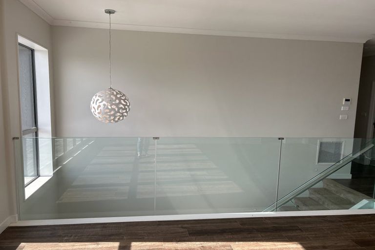 Photo of property in 50 Headland Drive, Long Bay, Auckland, 0630