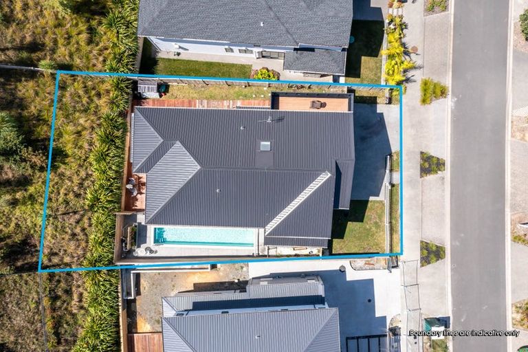 Photo of property in 7 Hanikura Street, Long Bay, Auckland, 0630