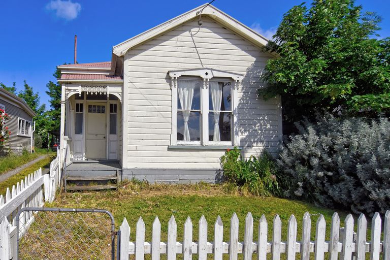 Photo of property in 41 Albert Street, Masterton, 5810