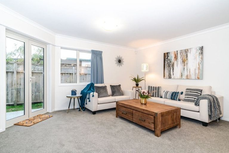 Photo of property in 1/49 Hastings Road, Mairangi Bay, Auckland, 0630