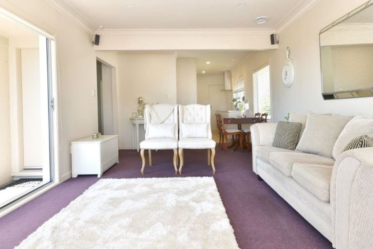 Photo of property in 1/42 Sunrise Avenue, Mairangi Bay, Auckland, 0630