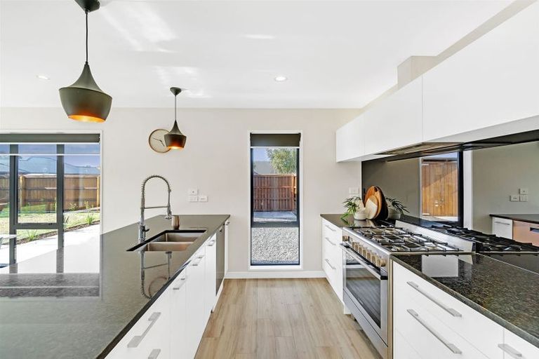 Photo of property in 43 Jacks Drive, West Melton, 7618